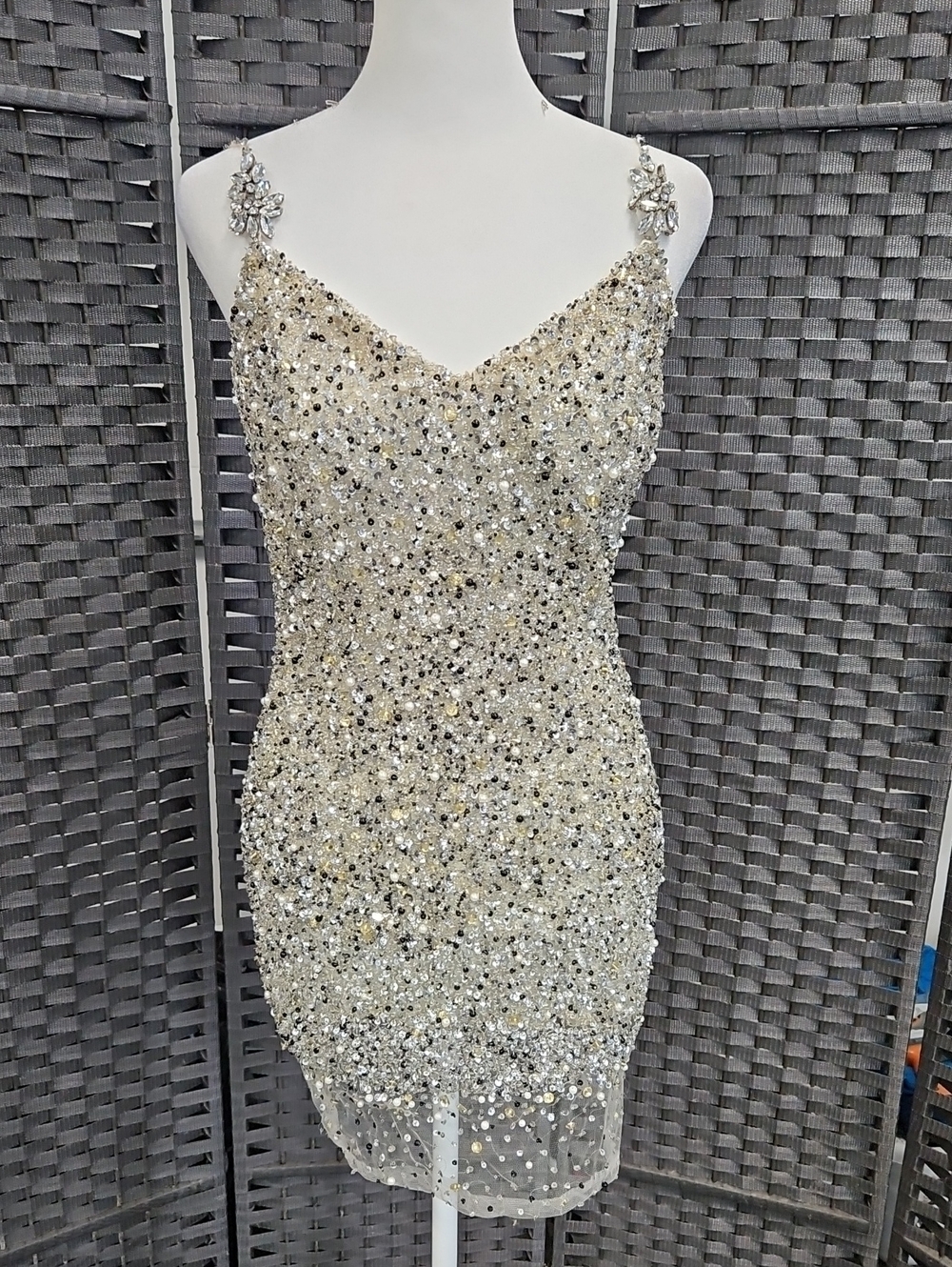 NWT Size 4 Ivory/Gold/Black Sequin/Beaded/Pearl Cocktail Dress by Musani Couture